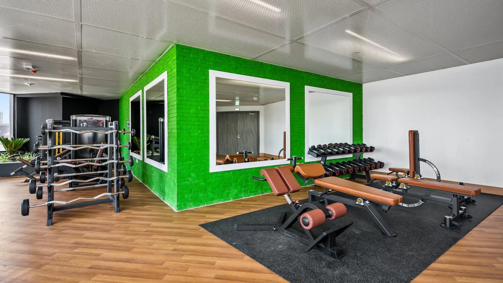 Bright Studio In Vibrant Dubailand District Appartamento Dubai