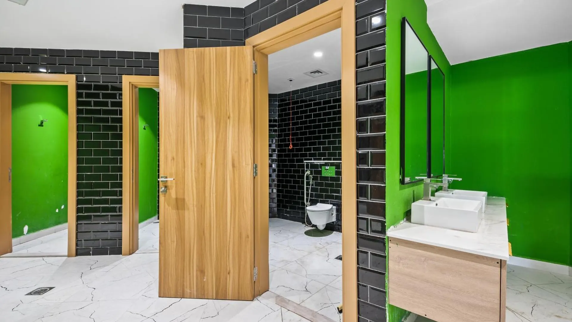 Bright Studio In Vibrant Dubailand District Appartamento
