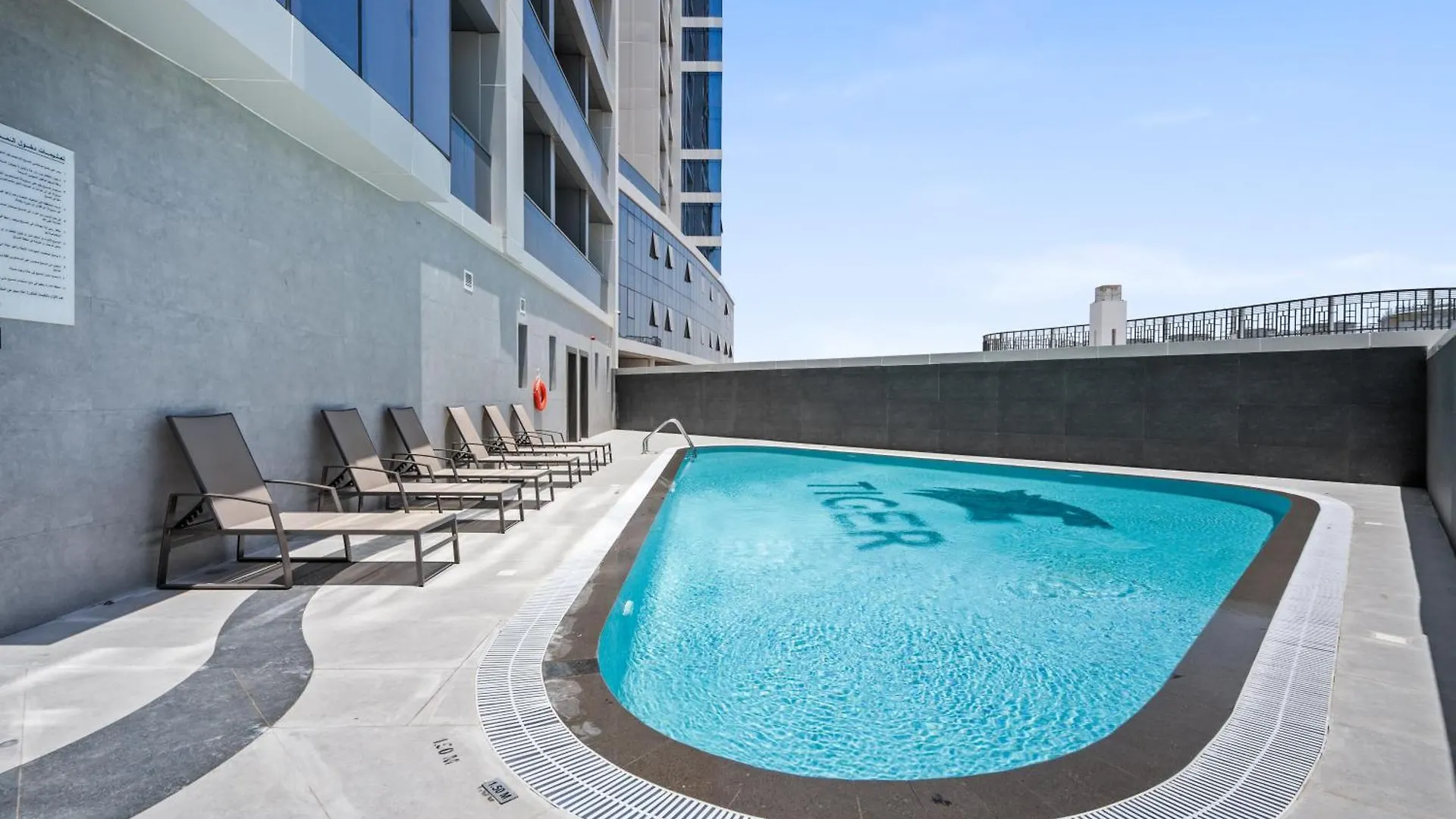 Bright Studio In Vibrant Dubailand District Appartamento Dubai