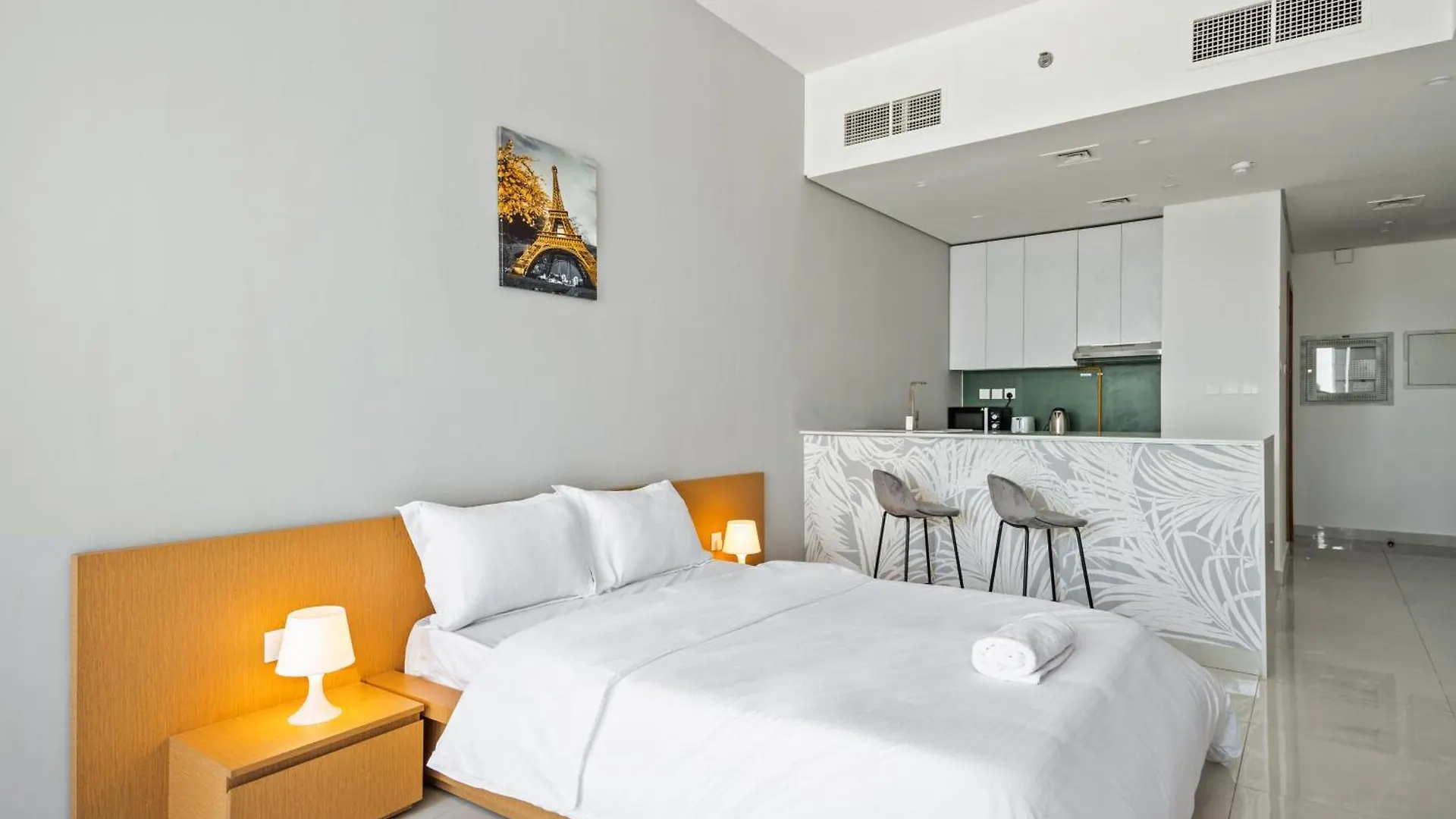 Apartment Bright Studio In Vibrant Dubailand District