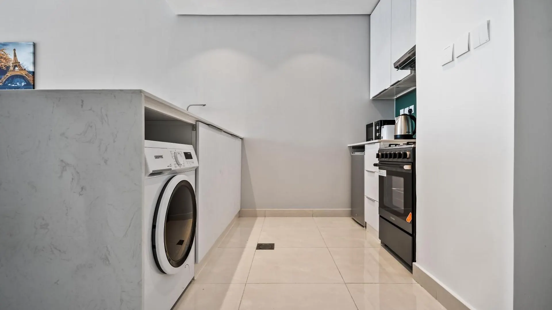 Apartment Bright Studio In Vibrant Dubailand District United Arab Emirates